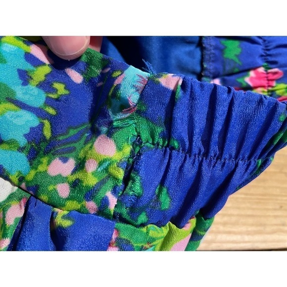 Alya Women's Blue Floral multi color mini skirt. Elastic Waist. Size Small - Picture 6 of 7